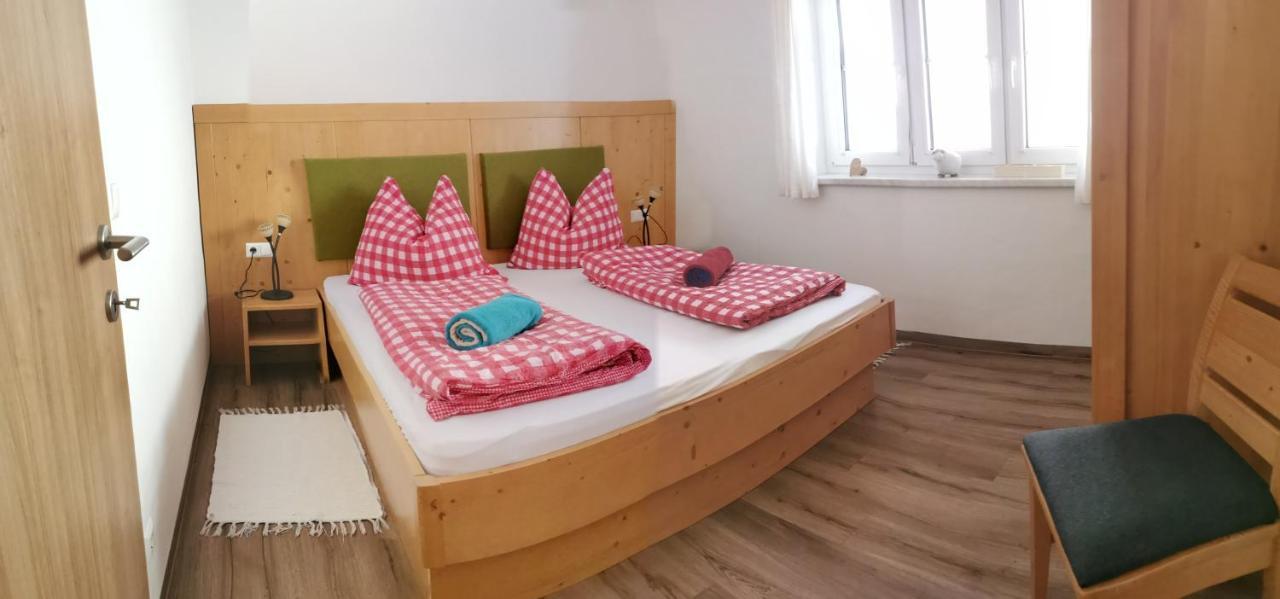 Apartamento Brücklerhof Haus im Ennstal Exterior foto