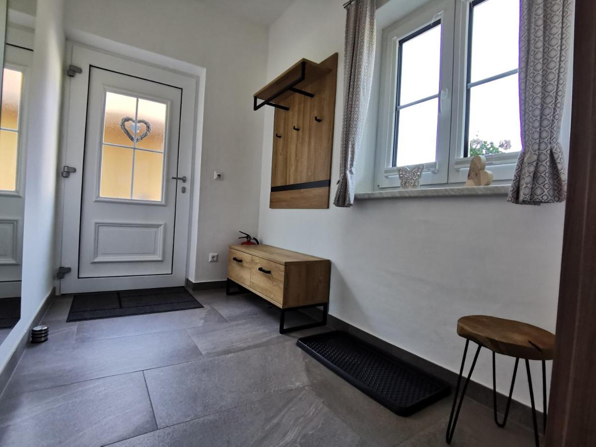 Apartamento Brücklerhof Haus im Ennstal Exterior foto